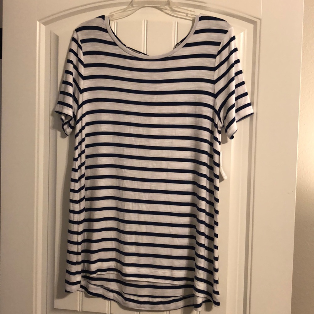 Old Navy stripe shirt